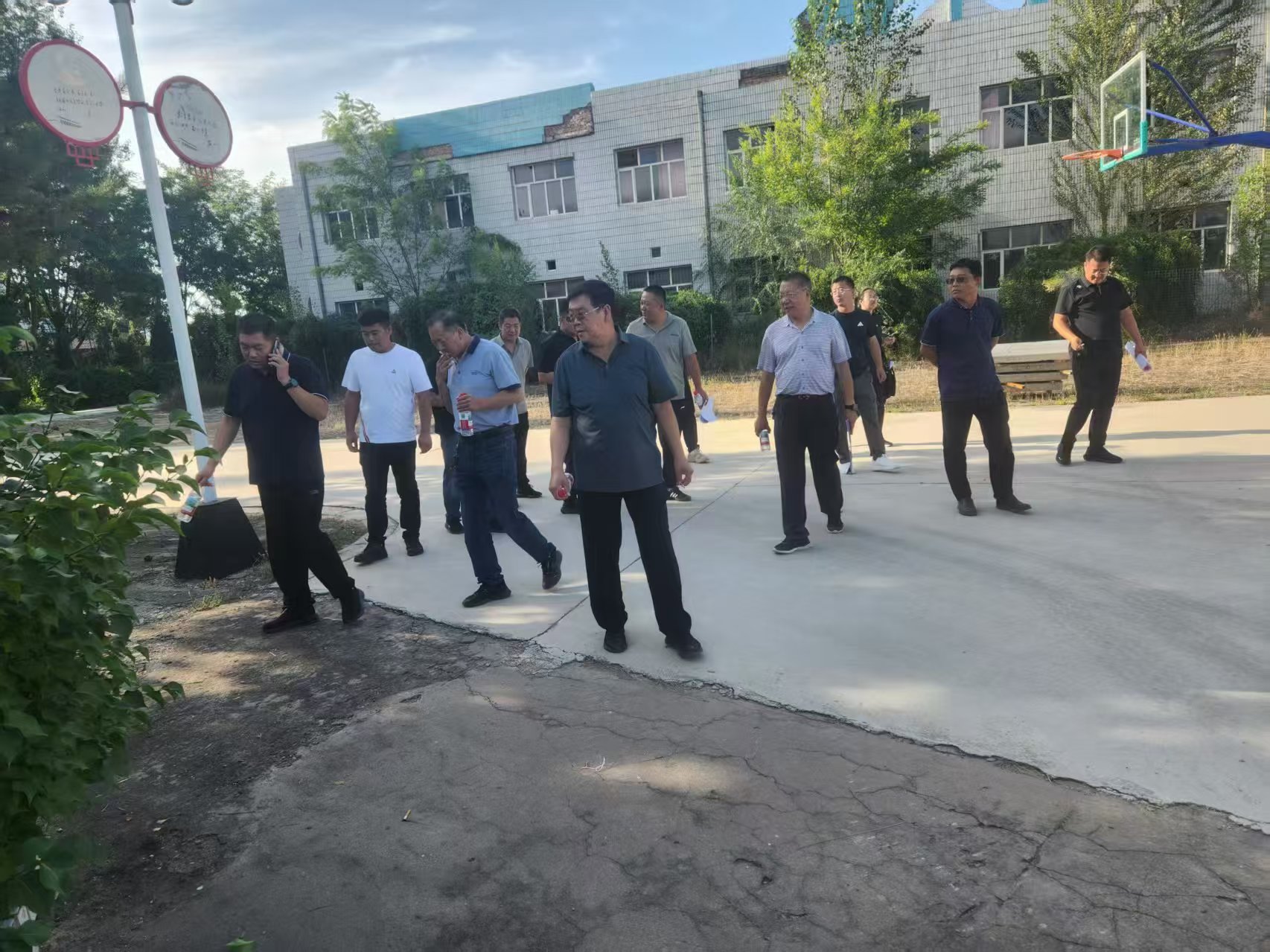 银川市EPDM颗粒混合型塑胶跑道 - 价格